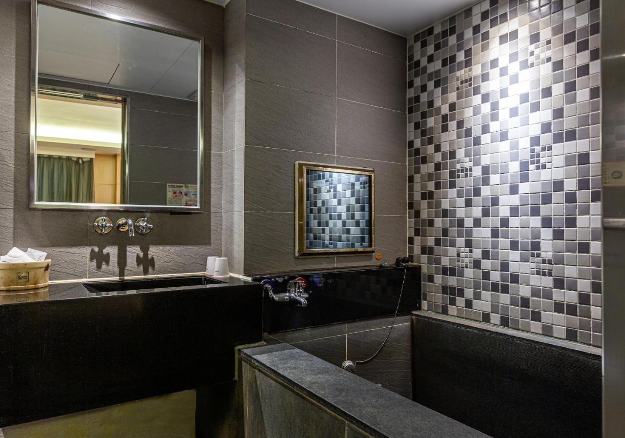 168 Motel-PingZhen Taoyuan Buitenkant foto